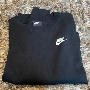 Nike crewneck